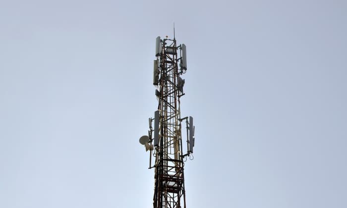 radio-waves-used-in-satellite-communication