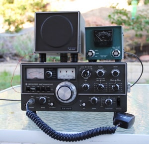 Consider-older-models-when-buy-ham-radio