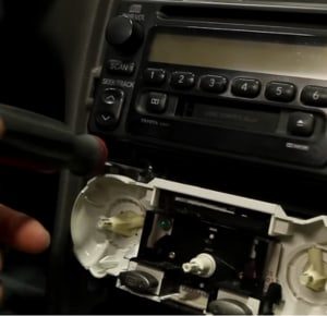 step-4-to-remove-car-stereo-without-din-tools